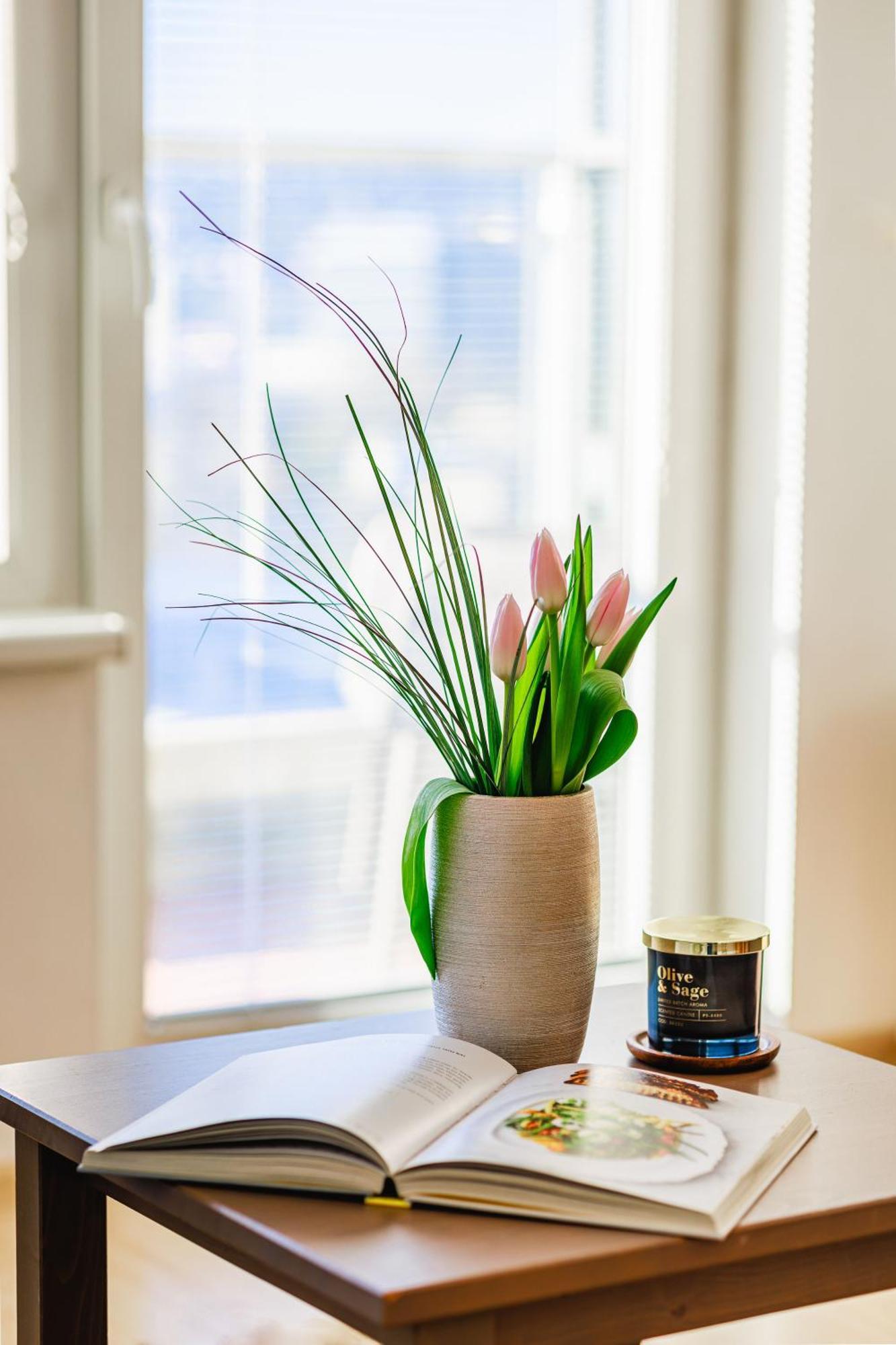 Sunny Apartment With Amazing Terrace On The 13Th Floor Near City Center Bratislava Exteriér fotografie